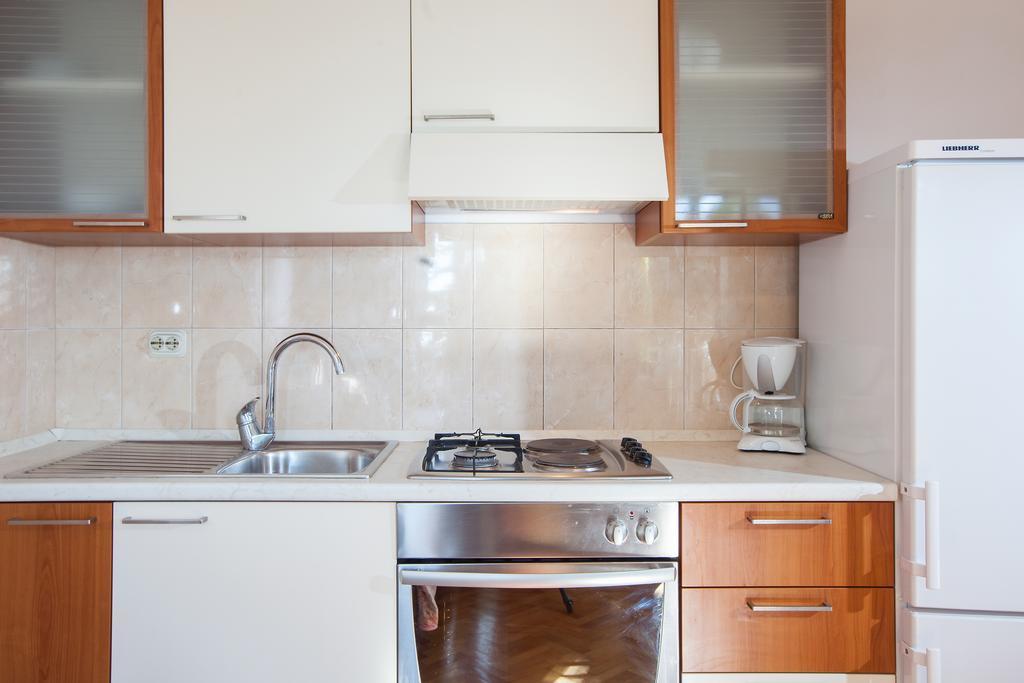 Apartments Teo Подгора Стая снимка